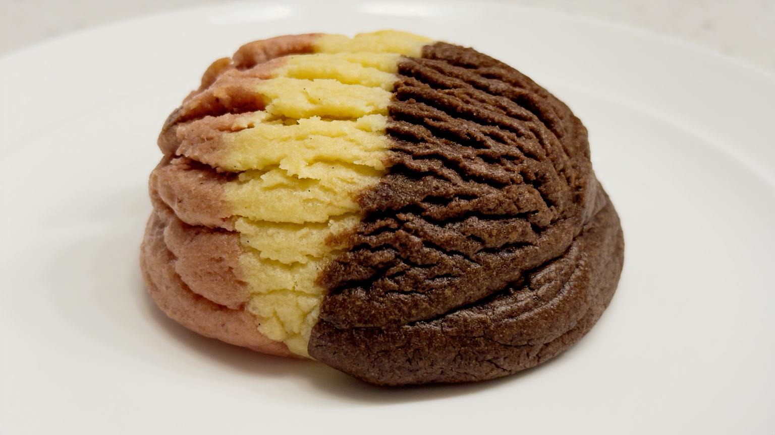 The Neapolitan cookie with chocolate, vanilla bean, and strawberry sections